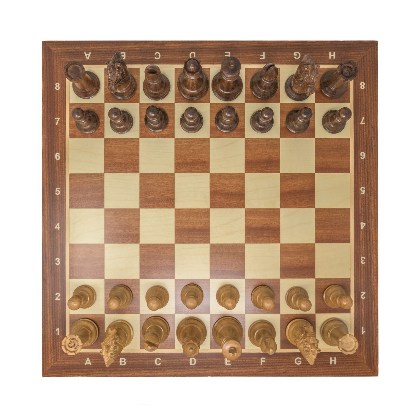 Schachbrett von oben, sinnbildlich für einen Spieleabend am Stammtisch